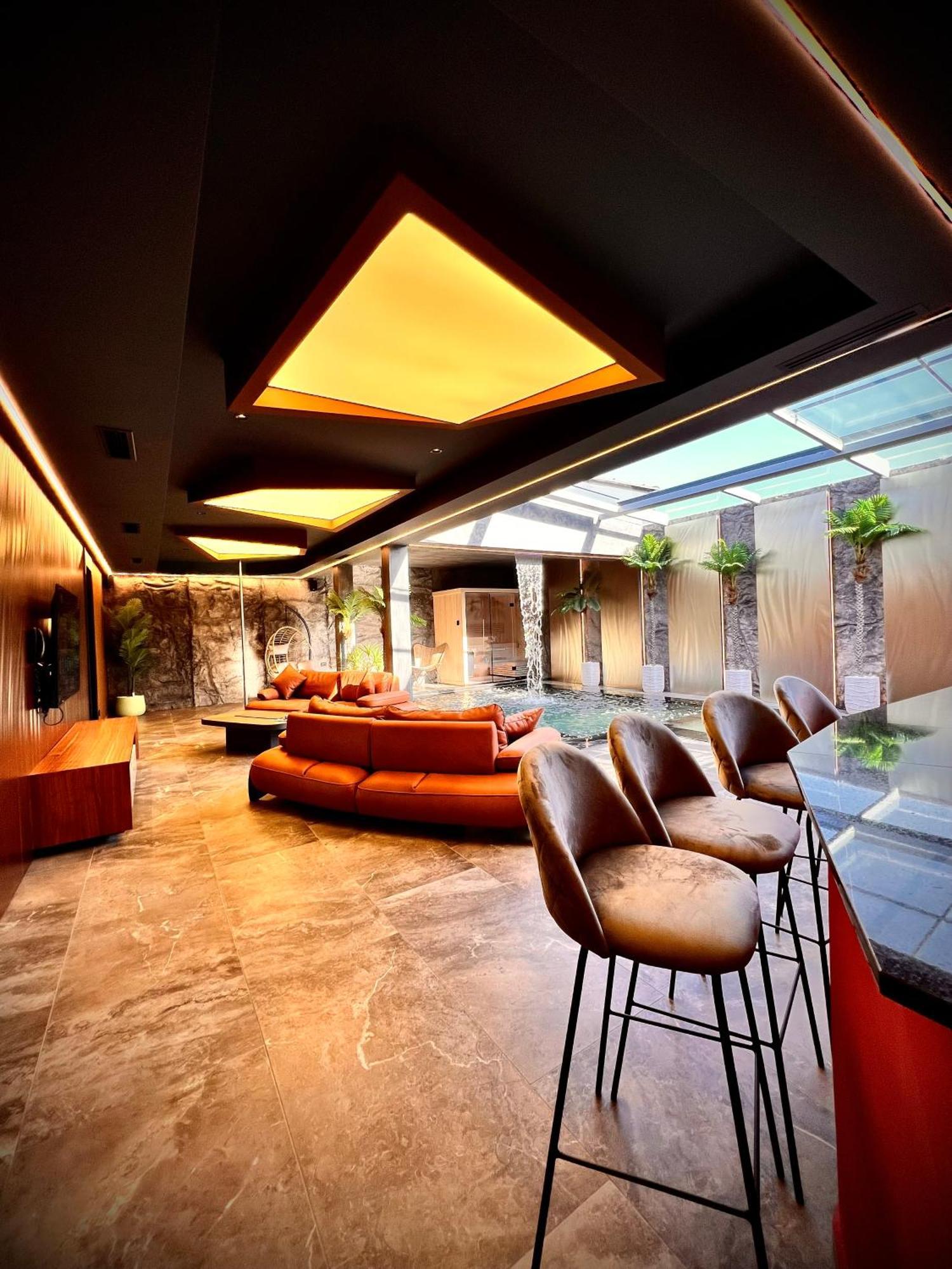 Motel Villa Princi Kosovo Polje Extérieur photo